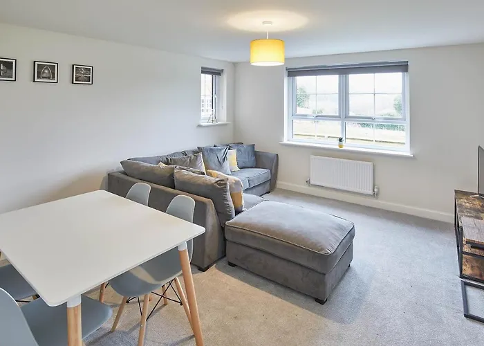 Host & - Emmy's Escape *